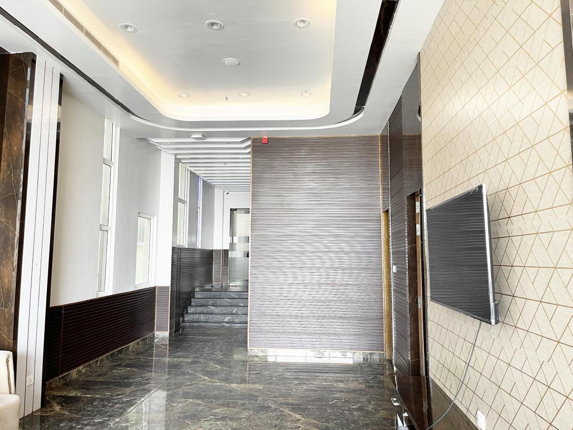 Hotel Tbs In Puri Luaran gambar