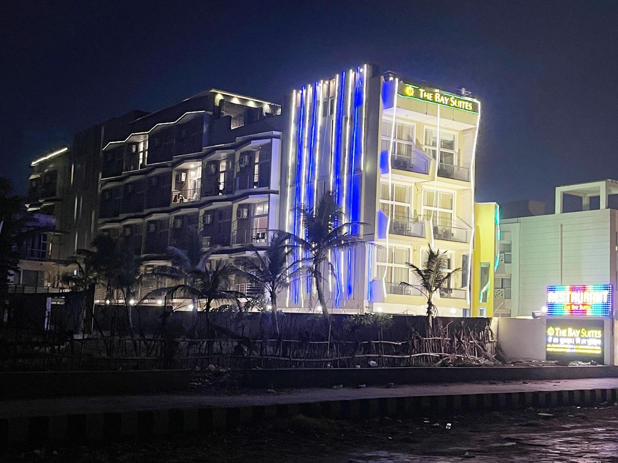 Hotel Tbs In Puri Luaran gambar