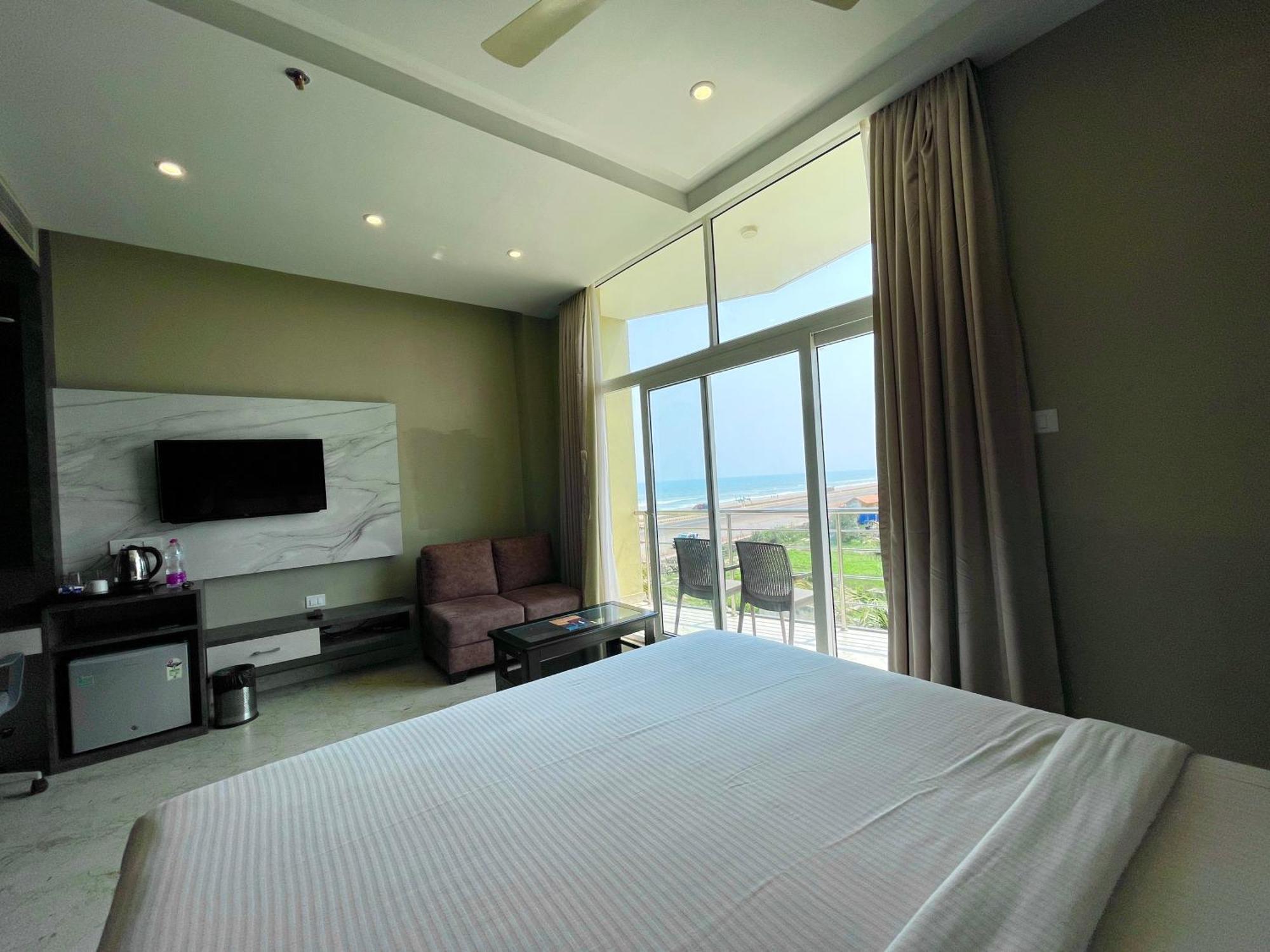 Hotel Tbs In Puri Luaran gambar