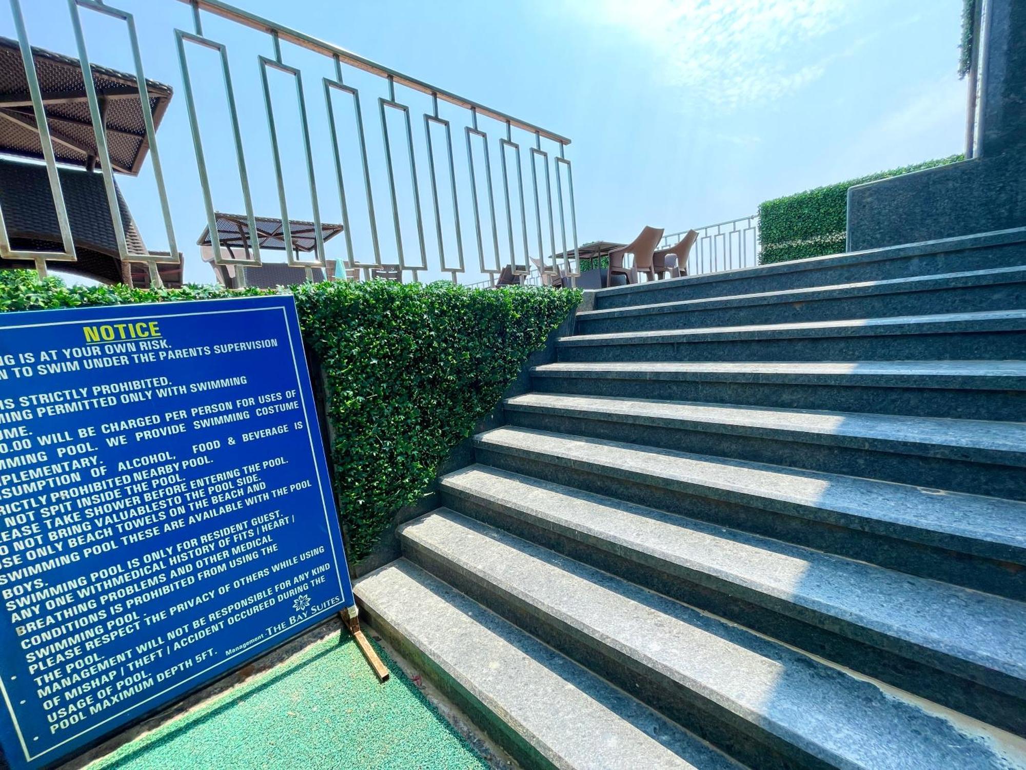Hotel Tbs In Puri Luaran gambar