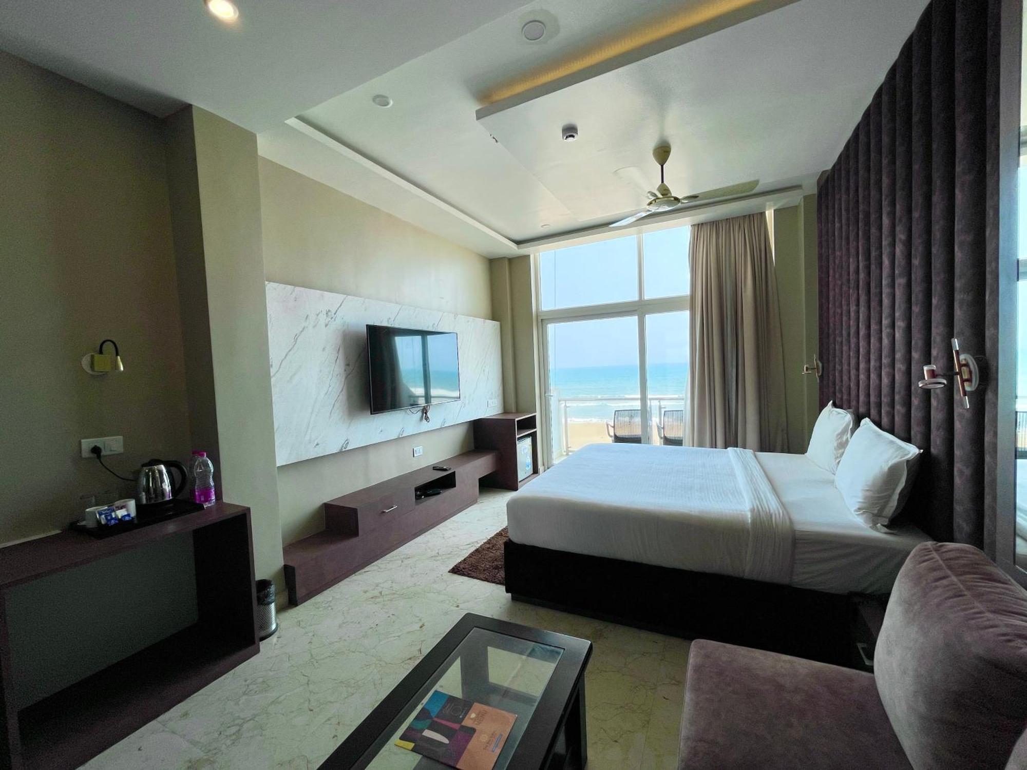Hotel Tbs In Puri Luaran gambar