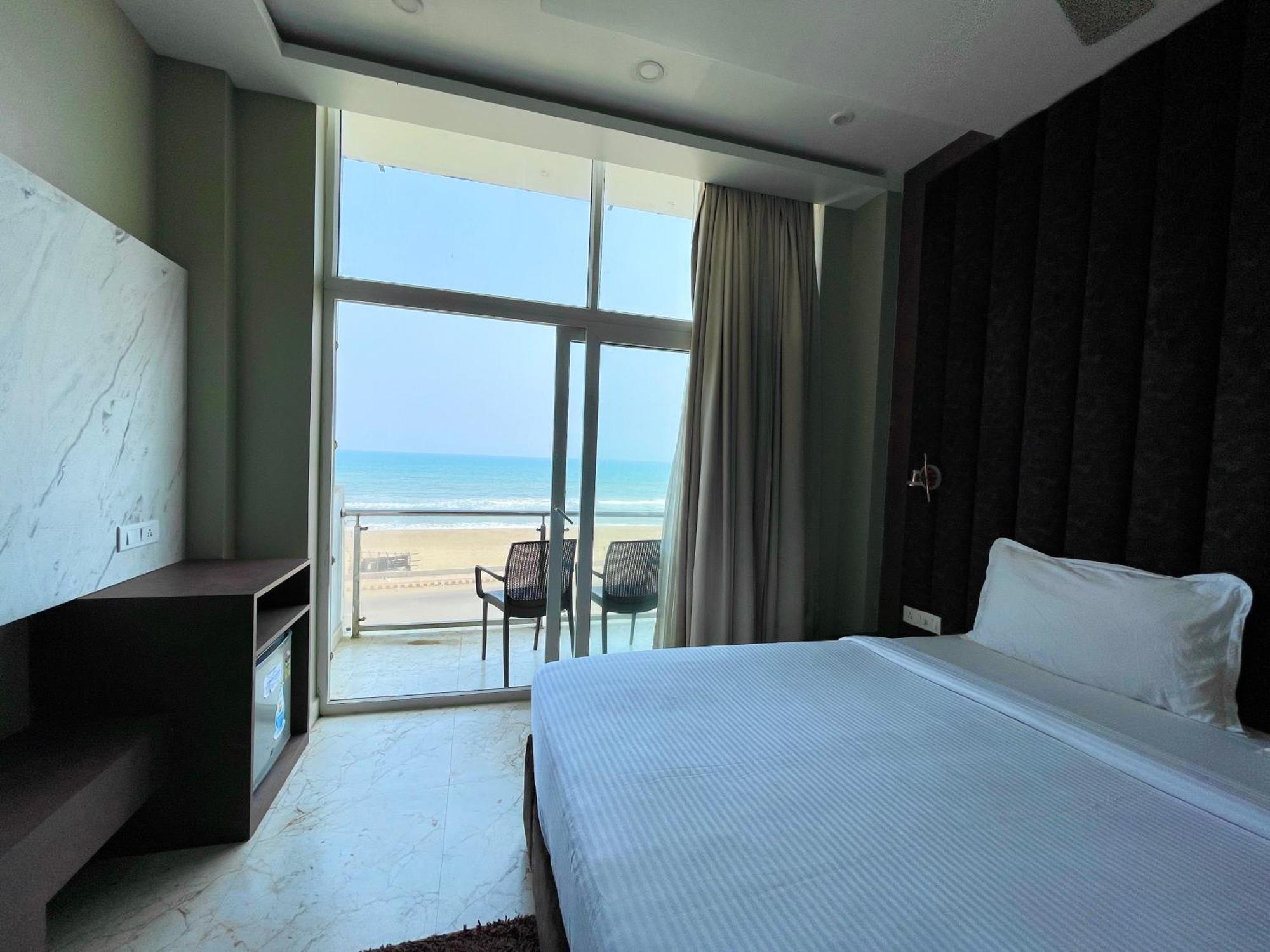 Hotel Tbs In Puri Luaran gambar