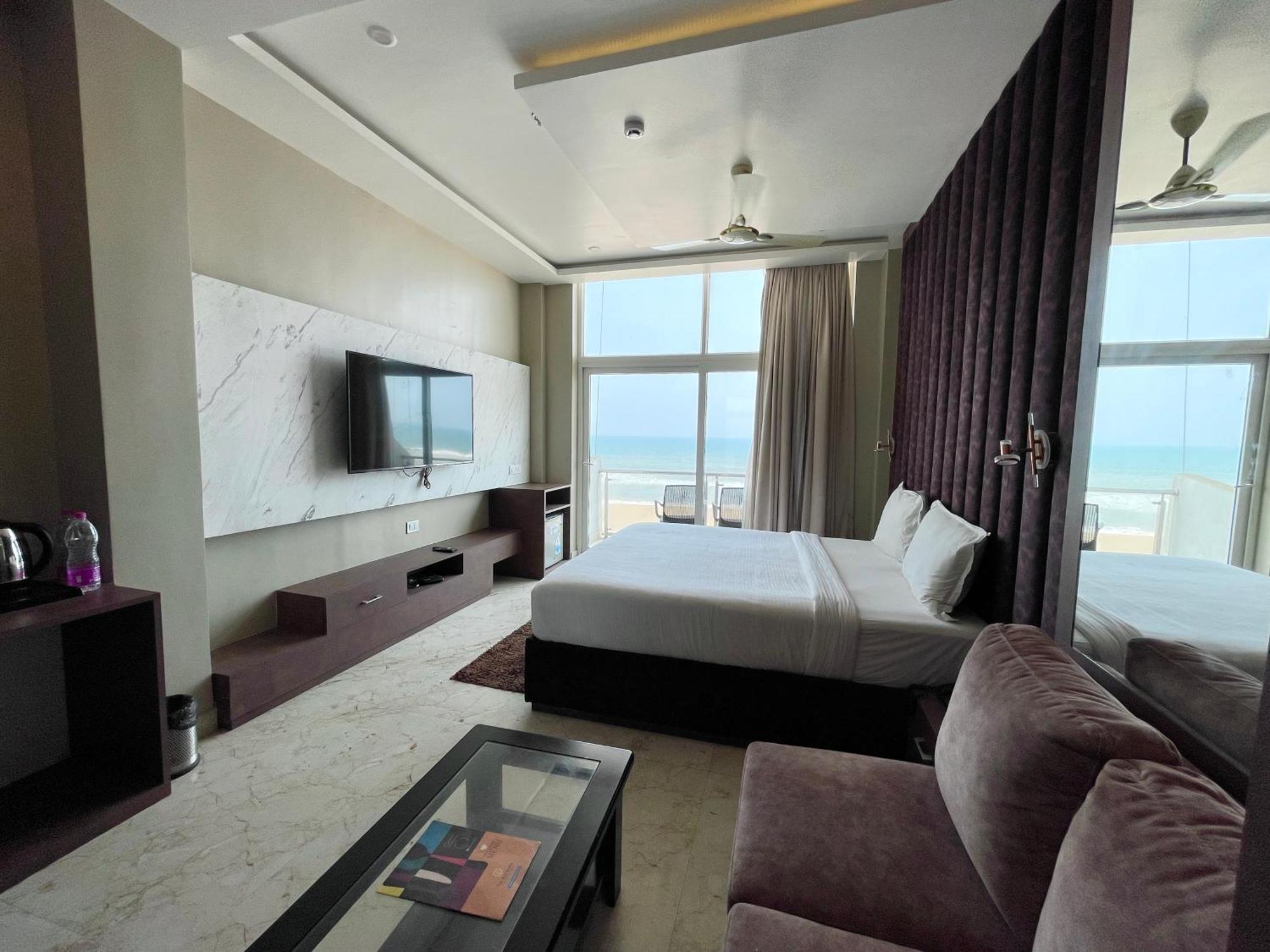 Hotel Tbs In Puri Luaran gambar
