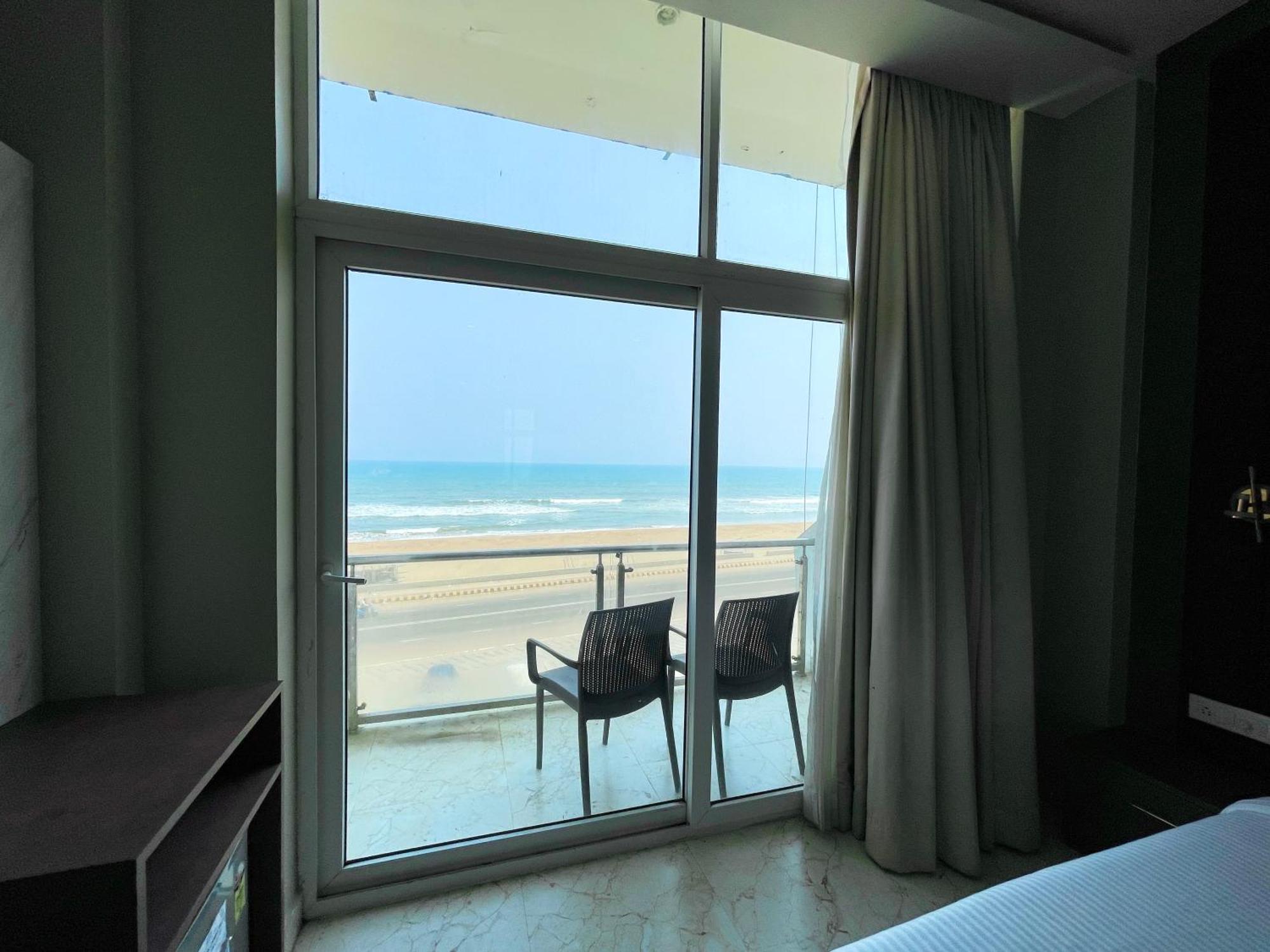 Hotel Tbs In Puri Luaran gambar