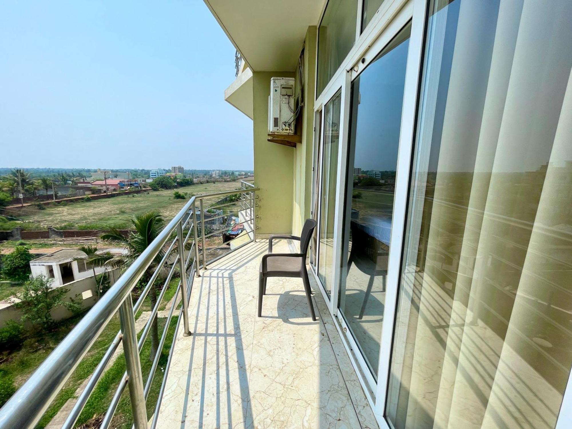 Hotel Tbs In Puri Luaran gambar