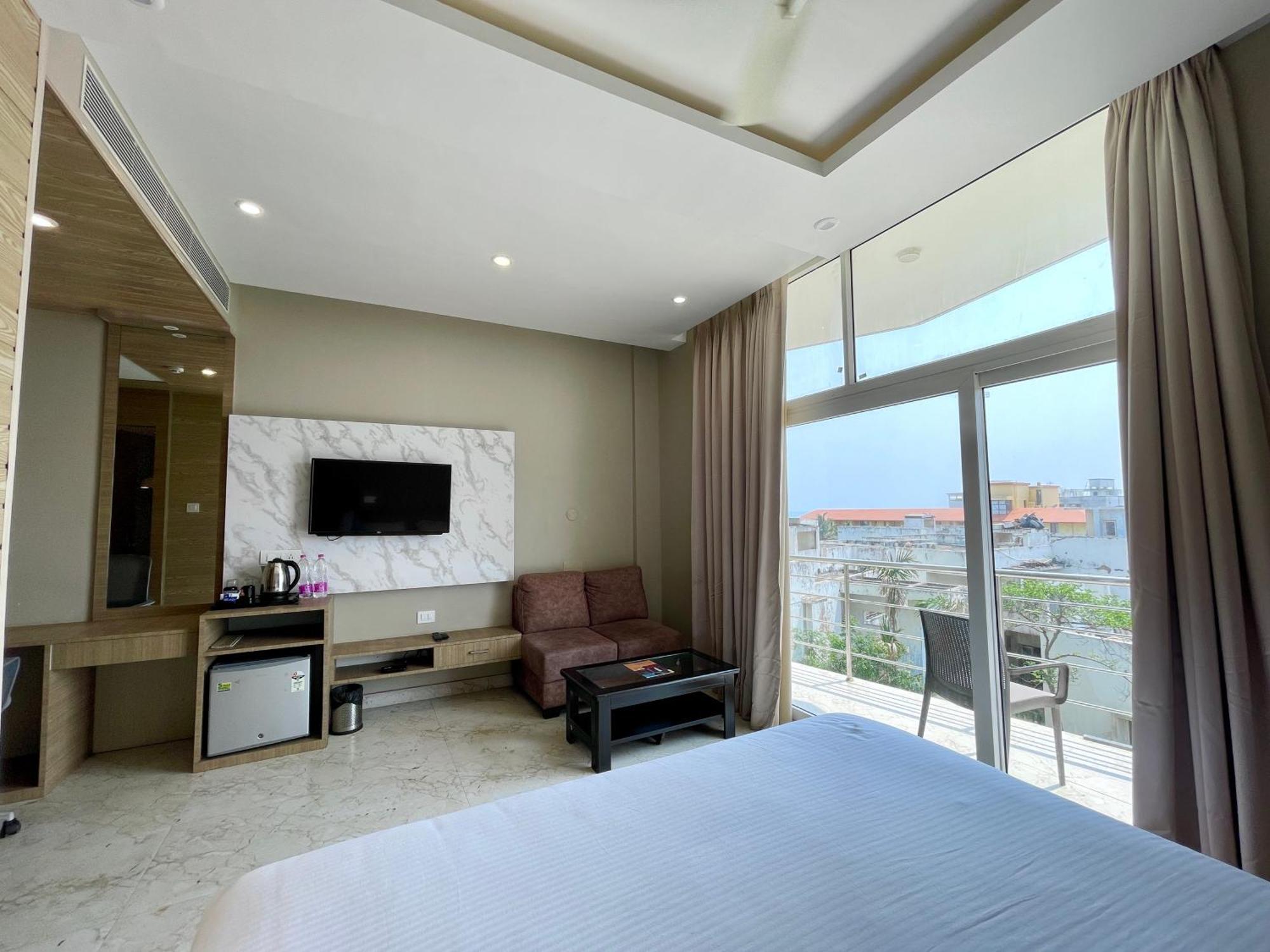 Hotel Tbs In Puri Luaran gambar