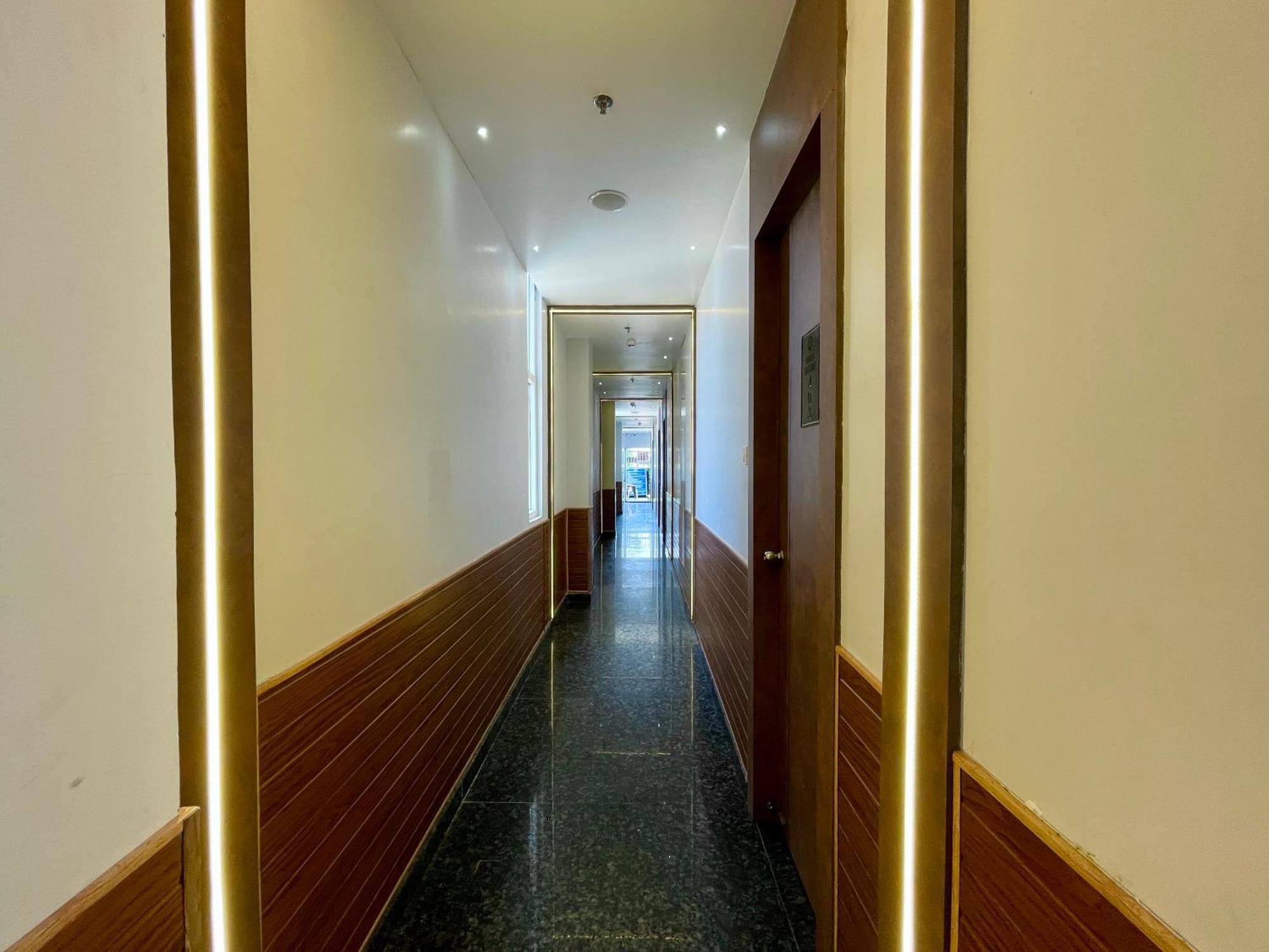 Hotel Tbs In Puri Luaran gambar