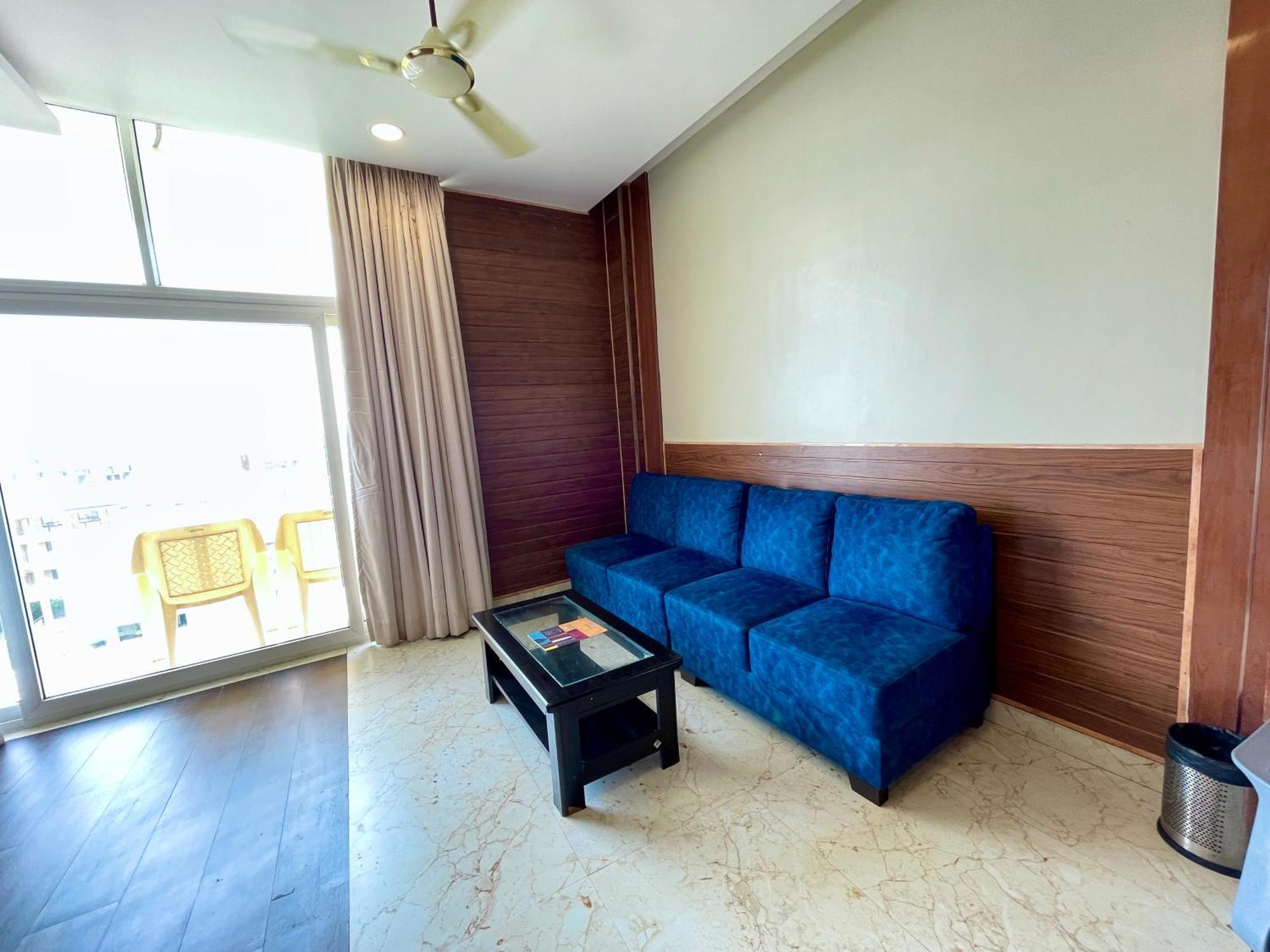 Hotel Tbs In Puri Luaran gambar